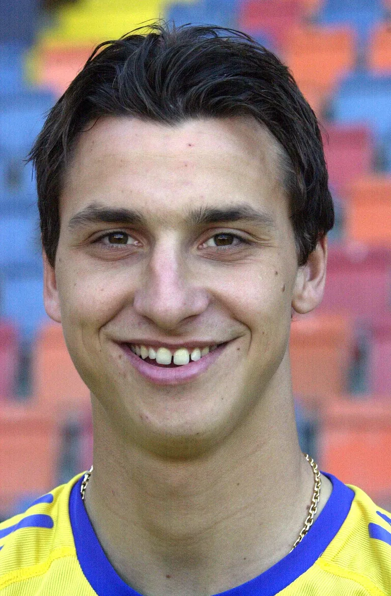 Zlatan Ibrahimovic oma jalgpallikarjääri alguses 2002