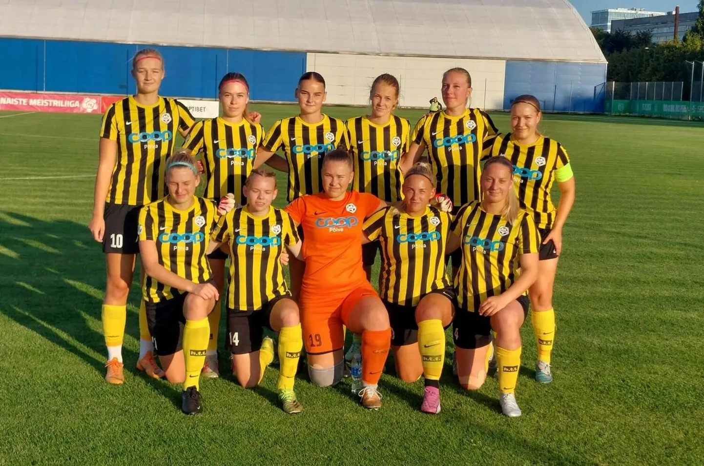 FC Lootose naiskond