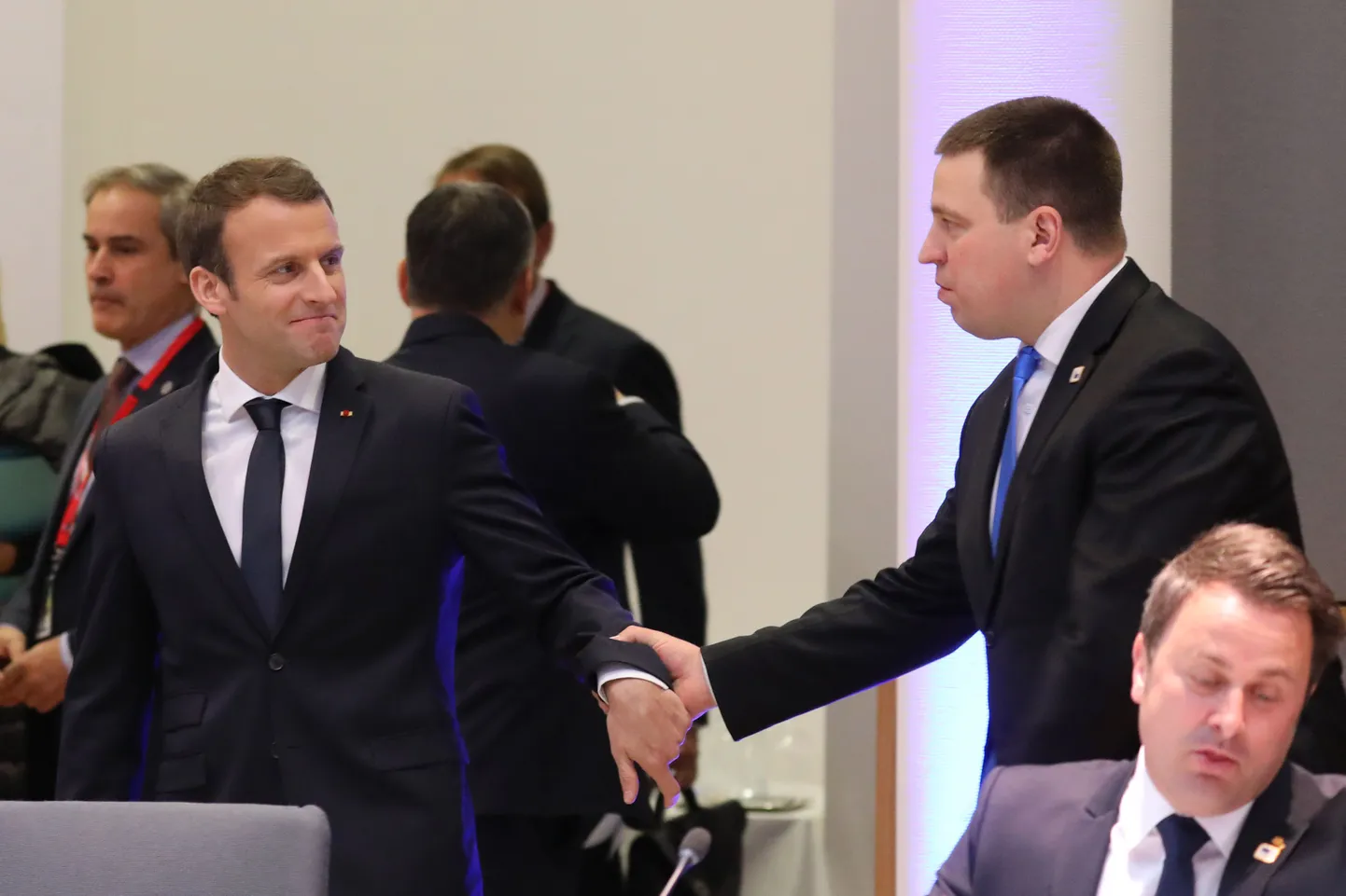 Peaminister Jüri Ratas ei tee saladust, et liberaale ühendav ALDE fraktsioon tahab tõmmata Emmanuel Macroni enda ridadesse.