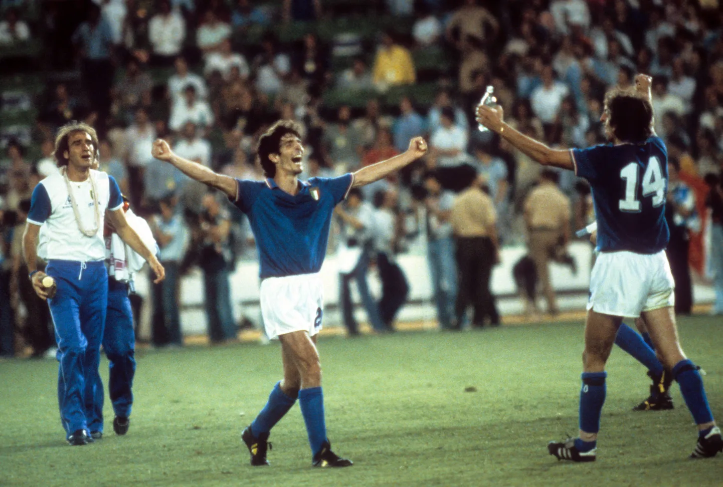 1982. aasta jalgpalli MM. Paolo Rossi. (vasakul) ja Marco Tardelli tähistavad võitu.