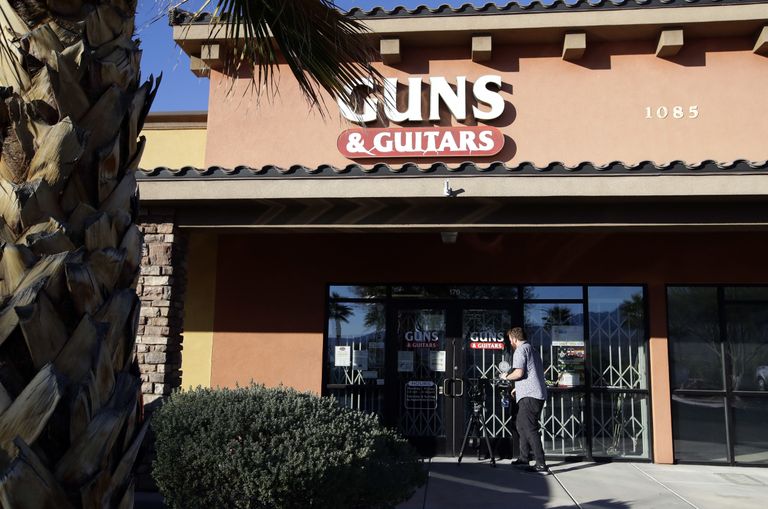 Pood, kust Las Vegase tulistaja relvi ostis. Foto: Chris Carlson/AP/Scanpix