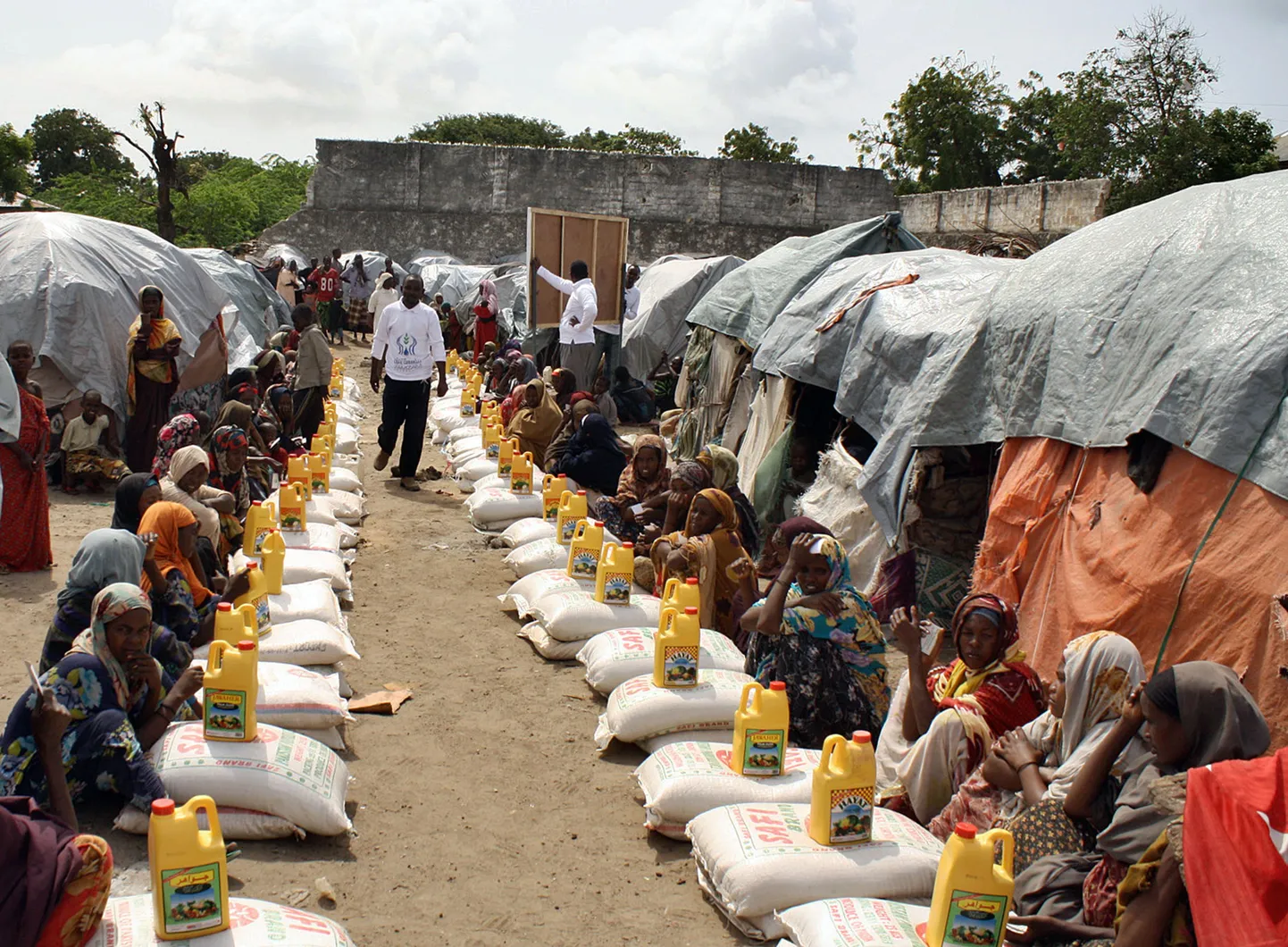 Toiduabi Somaaliasse viibib