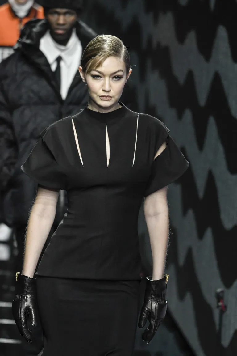 Джиджи Хадид на Неделе моды в Милане, февраль 2020 года.
