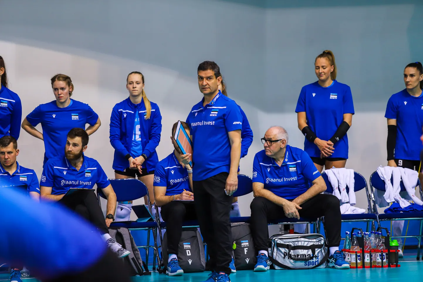 Lorenzo Micelli juhendamas Eesti naiskonda.