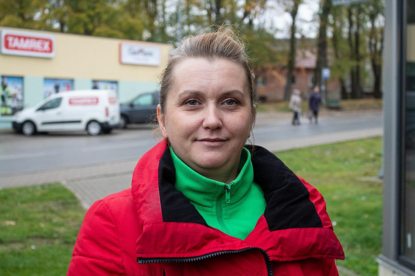 Jelena Sergejeva, konsultant-müüja