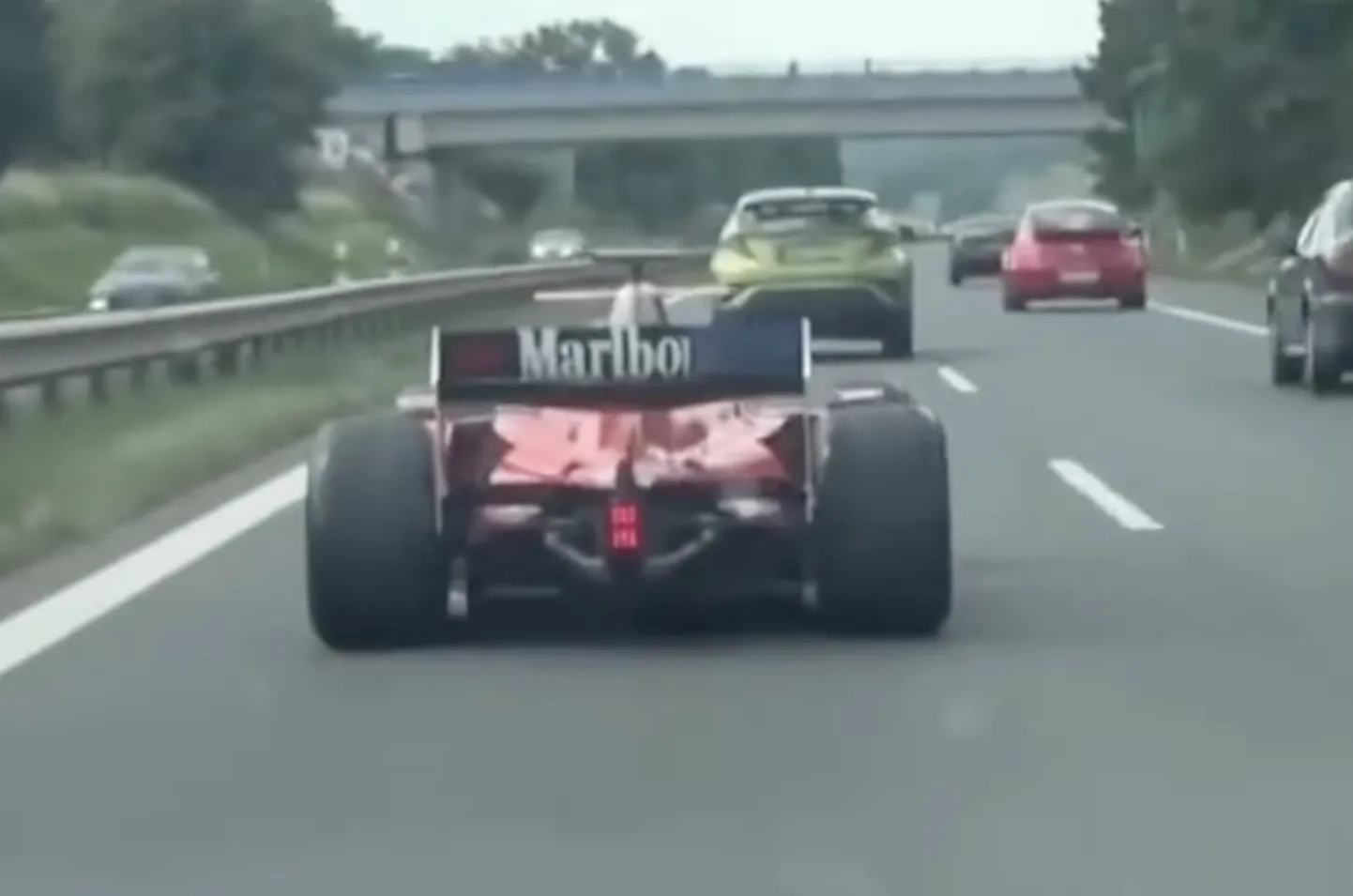 Tšehhi kiirteel kihutas GP2 vormel.