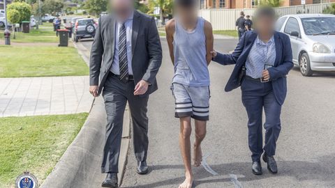 Austraalias esitati viiele teismelisele terrorismiga seotud süüdistus