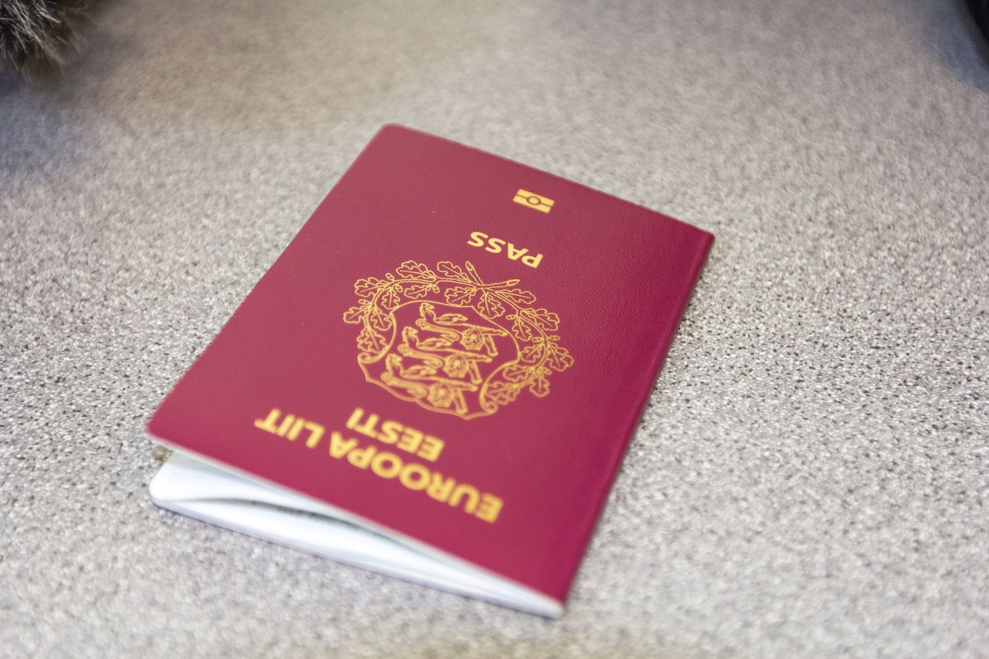 Eesti kodaniku pass.
Foto: Arvo Meeks/Valgamaalane