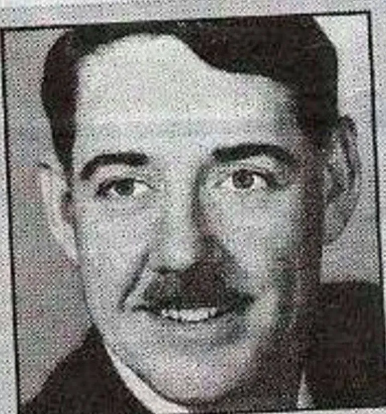 Kevin Spacey isa Thomas Fowler