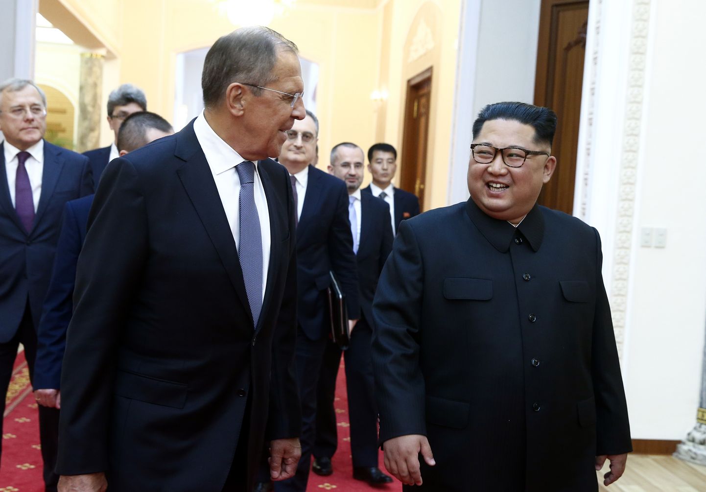 Sergeo Lavrov ja Kim Jong-un.