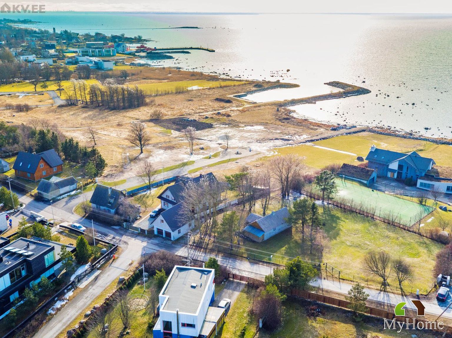 Mereäärne krunt Rohuneemes