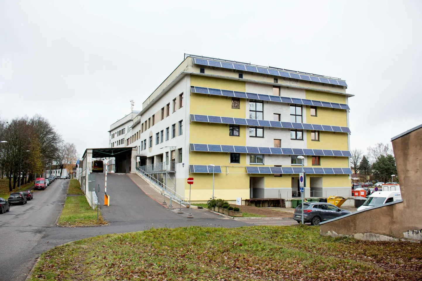 Paljud Valka piirkonna elanikud on huvitatud ravivõimalustest Valga haiglas.