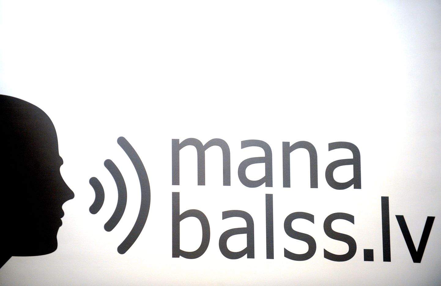 Portāla "Manabalss.lv" logo.
