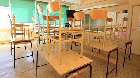 Белобровцев: смысла в переходе основных школ на дистанционное обучение мы не видим