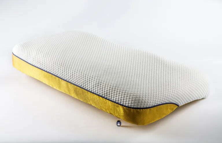TAILORMADE PILLOW / CATERS NEWS