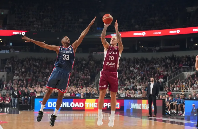 A moment from Monday's FIBA 2023 Basketball World Cup qualifier at Arena Riga between Latvia and Great Britain. Latvia won the match 79:63.
