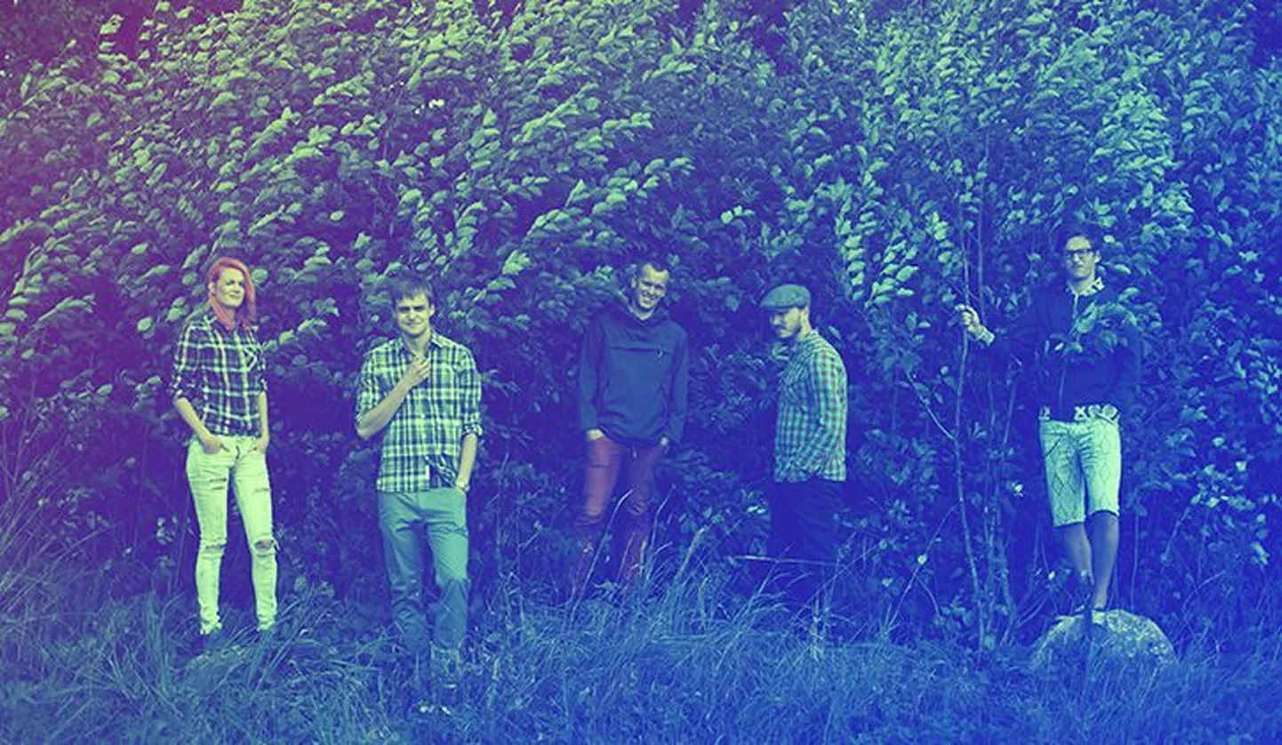 Laura Junson & The Jeth debüütalbum on valmis!