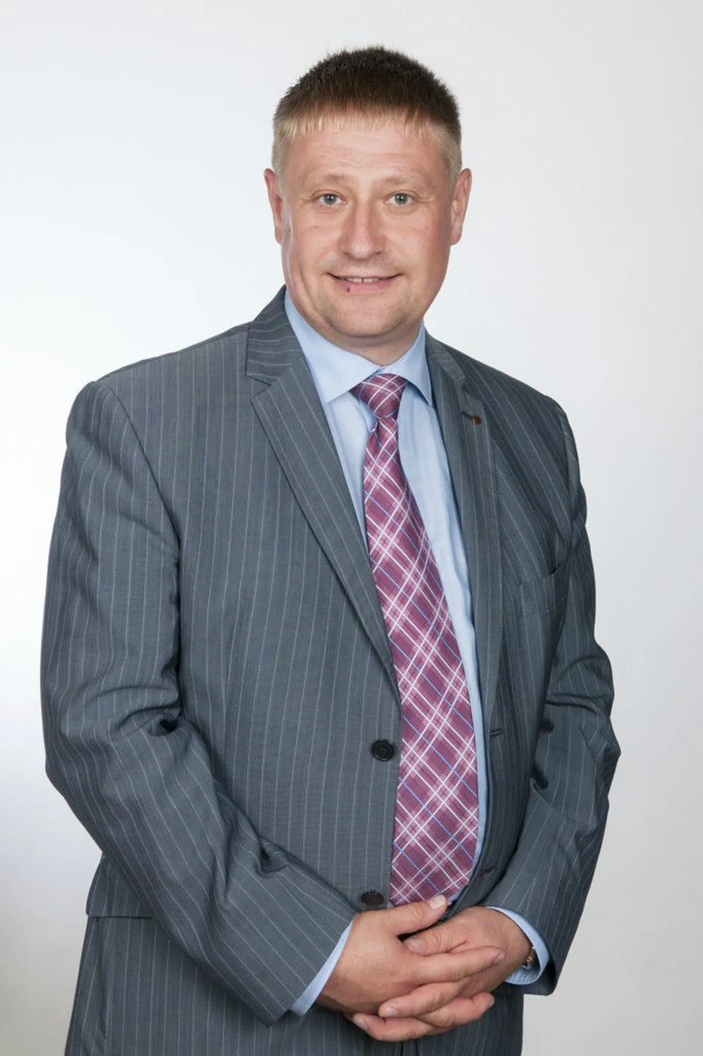 JARNO LAUR