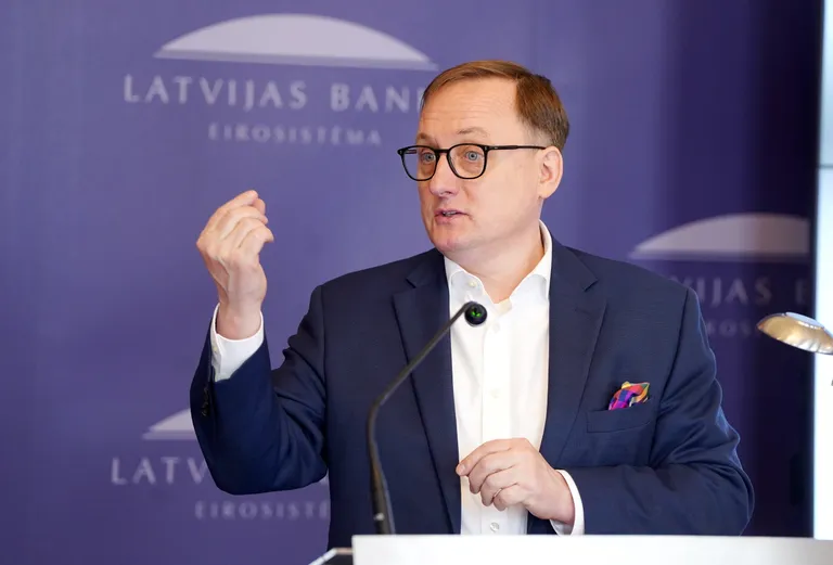 Президент Банка Латвии Мартиньш Казакс назвал решение суда в отношении своего предшественника тяжелым ударом по репутации Латвии.