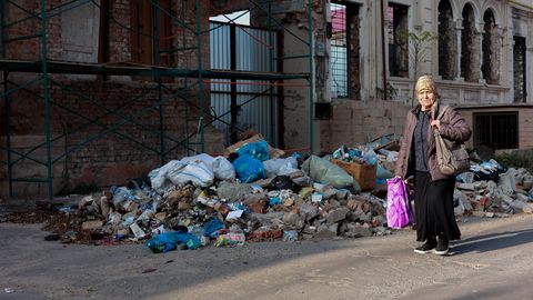 Donetski okupandid meelitavad kampaaniaga turiste «sõjalise hiilguse võtmepaikadesse»