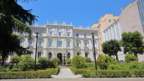 Spānijas prokuratūra aicina izbeigt korupcijas lietu pret Sančesa sievu