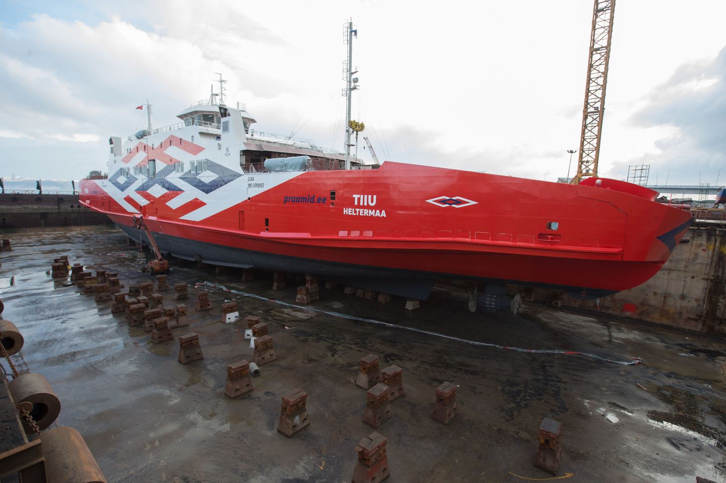 Eesti saarte ja mandri vahel liiklemiseks tellitud parvlaev Tiiu Türgi laevatehases Sefine.