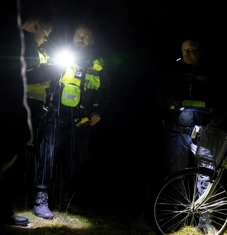 Kohale tulnud politsei pakkus võimaluseks, et ratta omanik saab järgmisel päeval oma varale jaoskonda järele tulla.