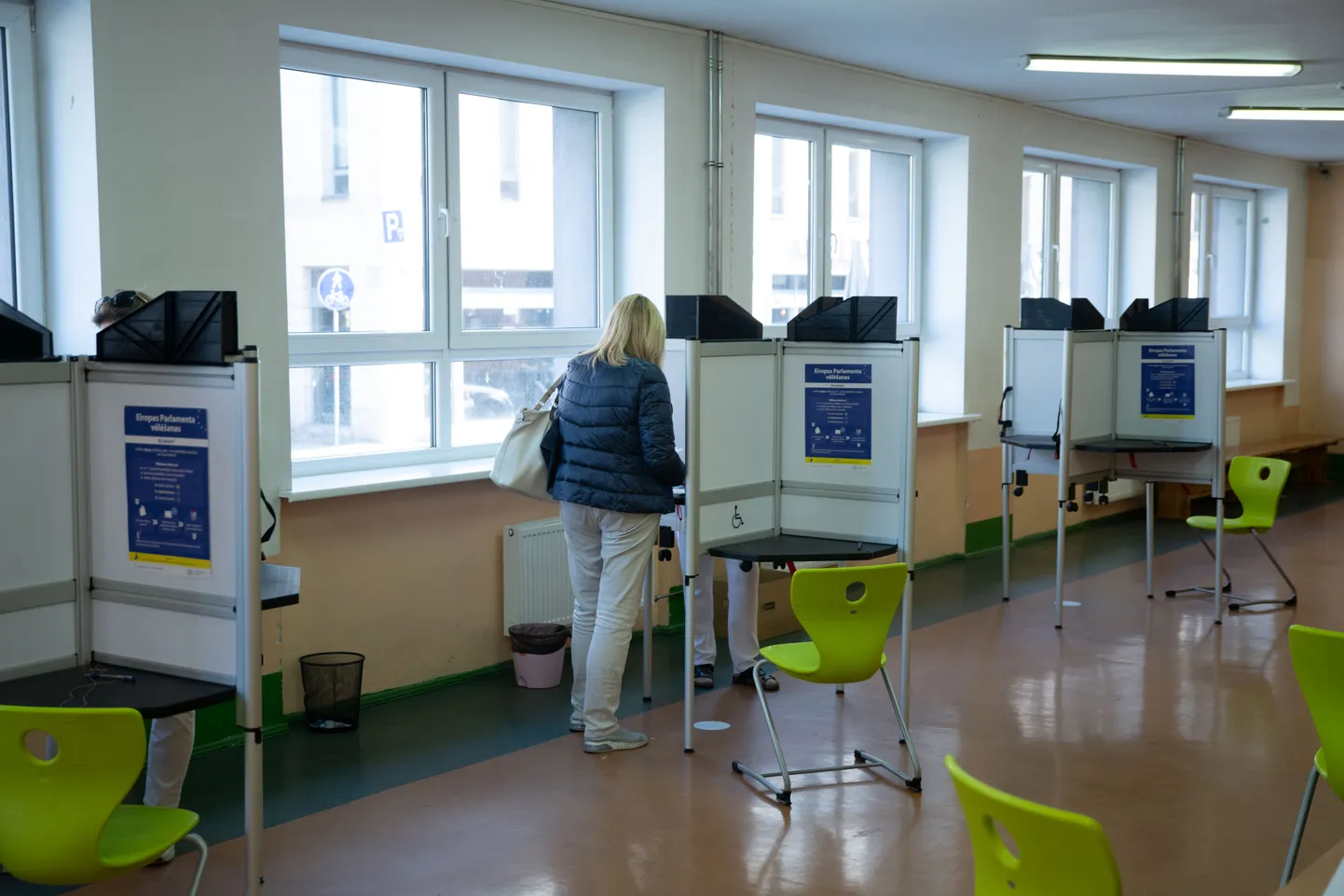 В Латвии проходят выборы в Европарламент