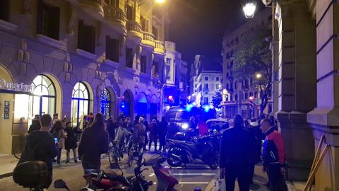 Postimehe video ja fotod: mobiilikongressi tabasid Barcelonas tänavarahutused 