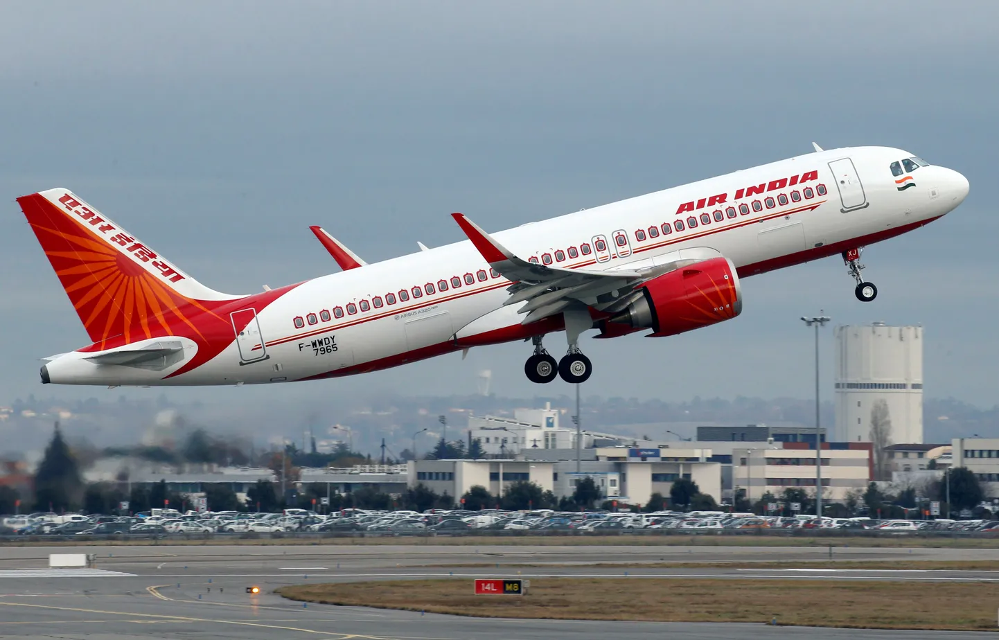 Самолет Air India. Иллюстративное фото.