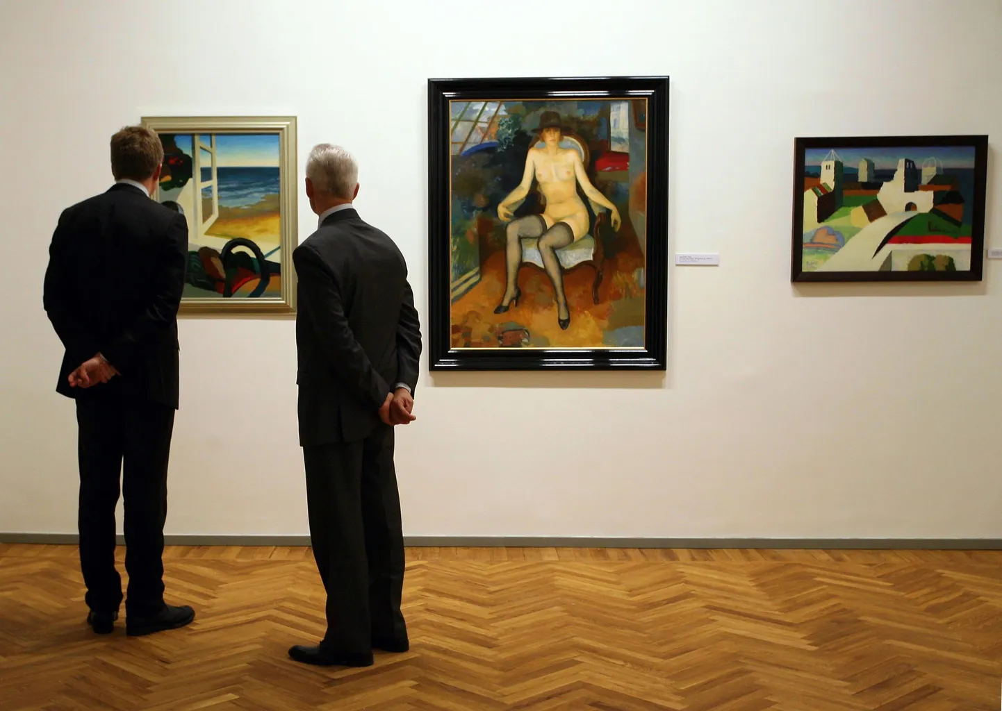 Näitusel on väljas sel nädalal 80. sünnipäeva pidava maalikunstniku Olev Subbi kaheksa maali.