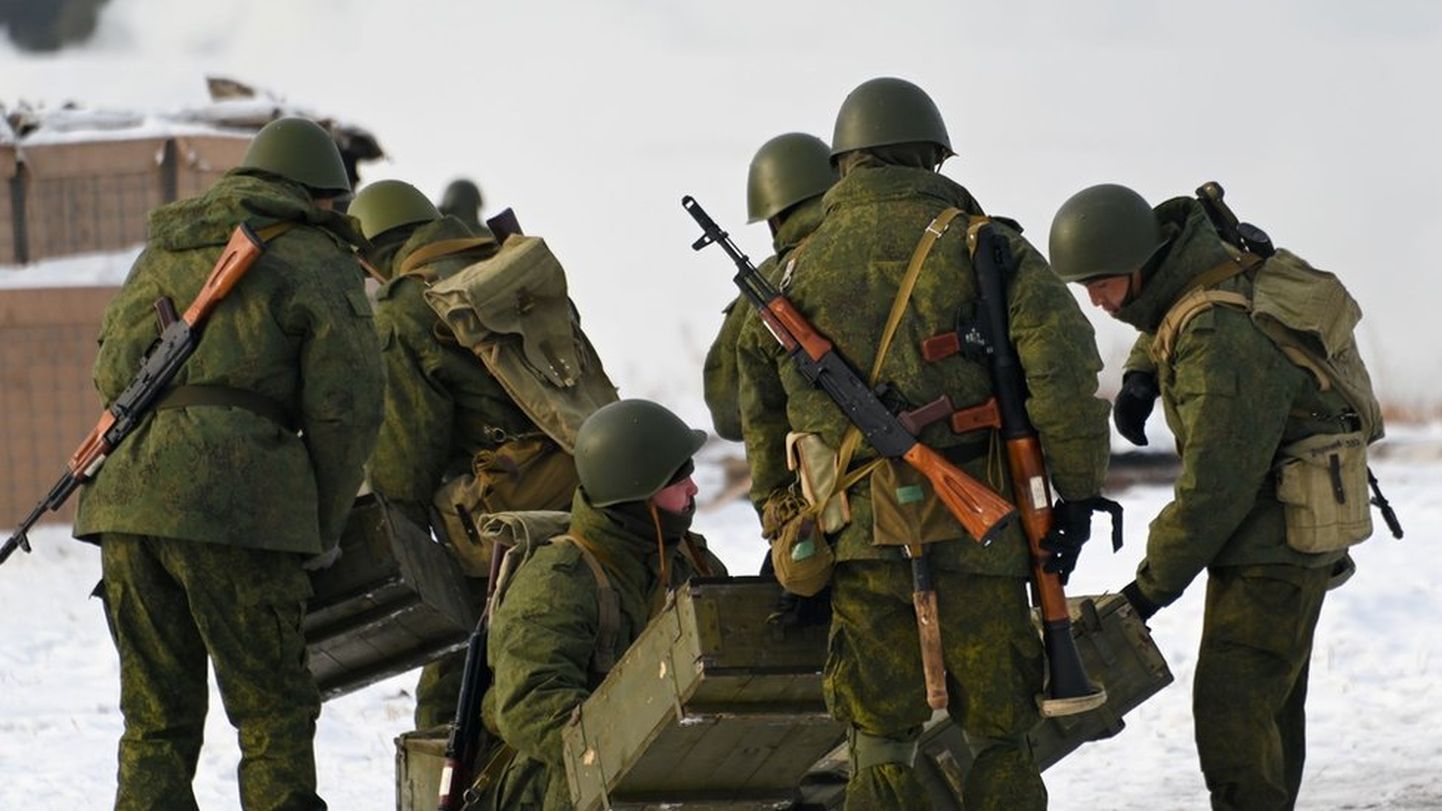 На фото: российские мобилизованные солдаты на учениях в Чите