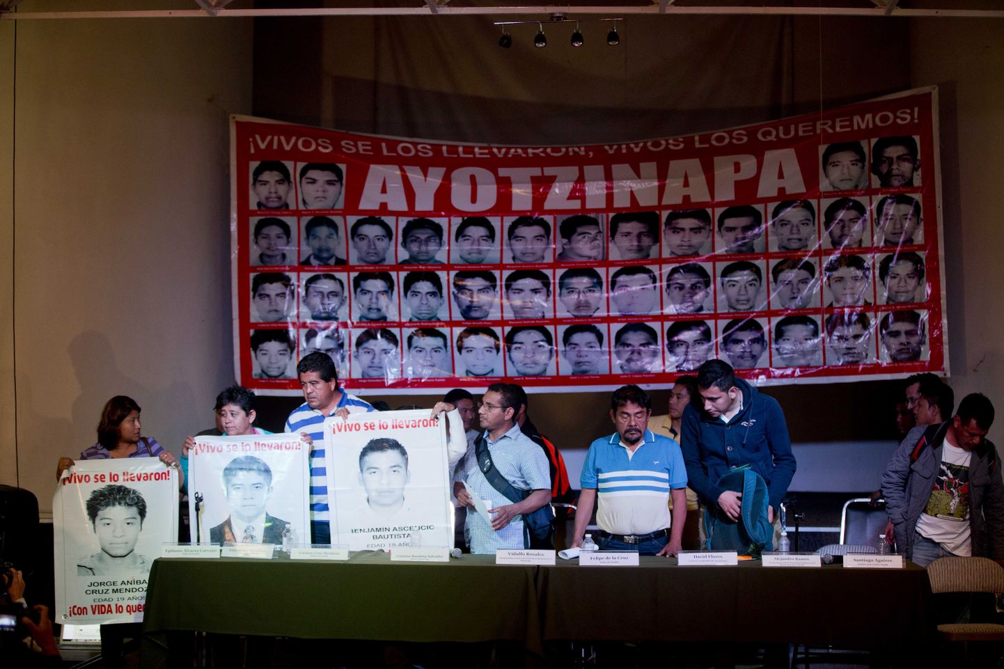 Mehhikos elu kaotanud üliõpilaste fotod