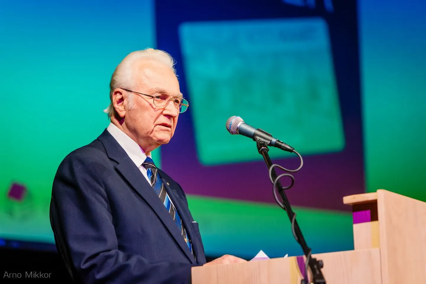 Kongressi avas oma sõnavõtuga president Arnold Rüütel.