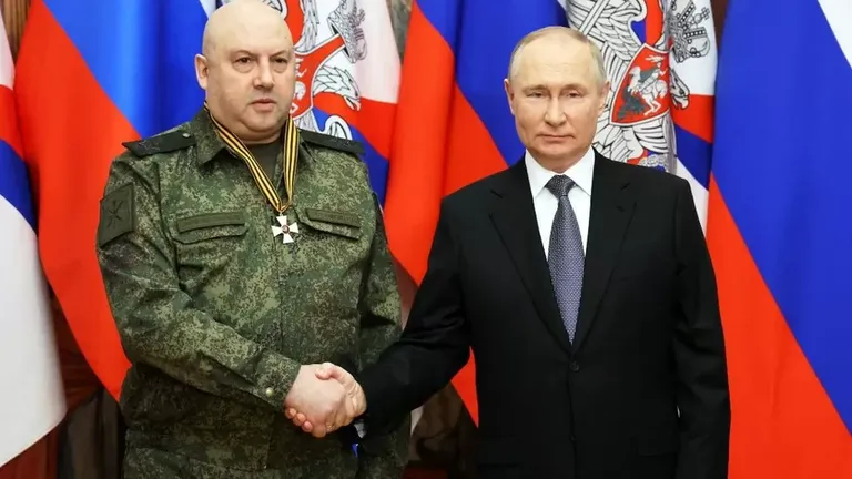 Суровикин и Путин