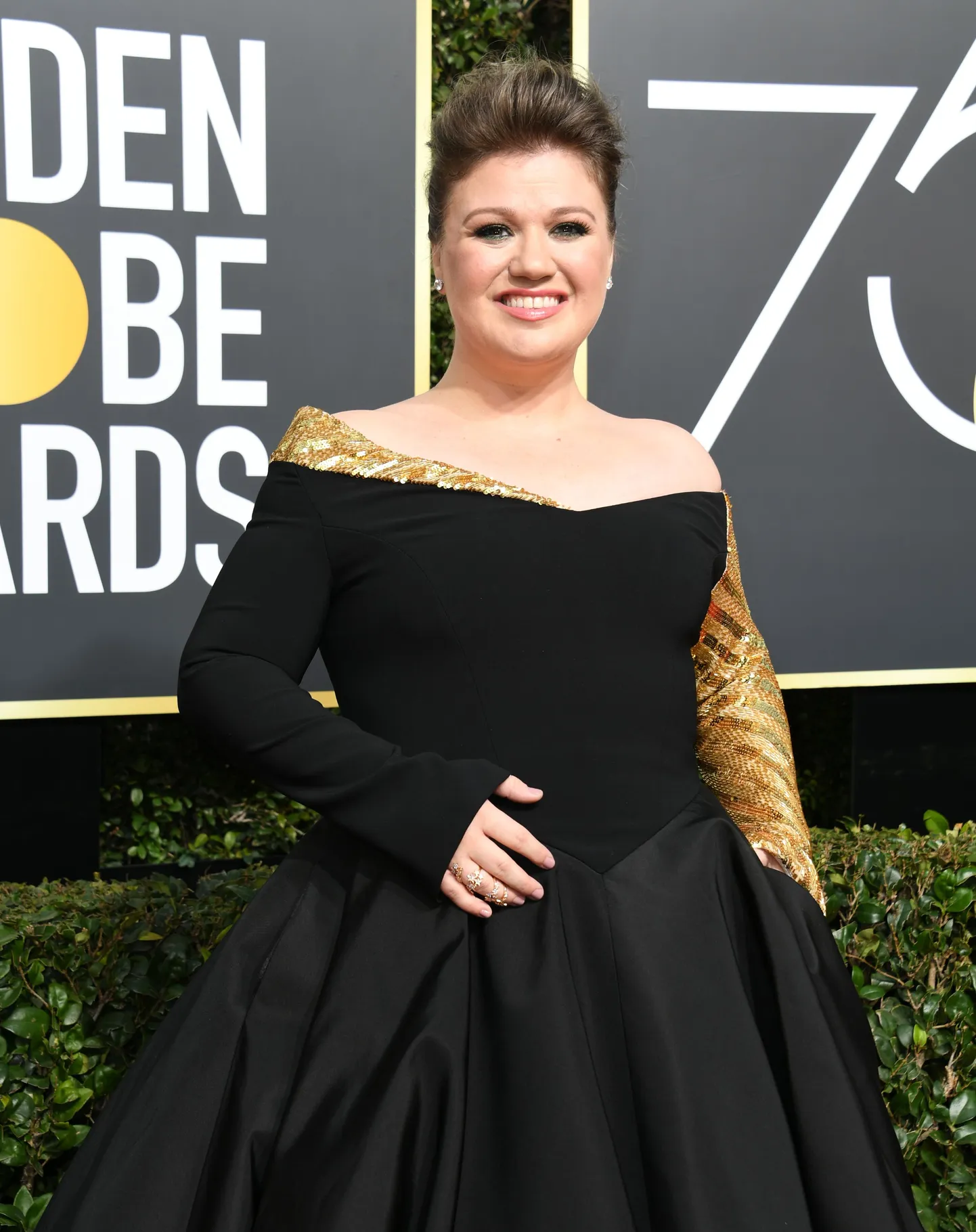 Kelly Clarkson.