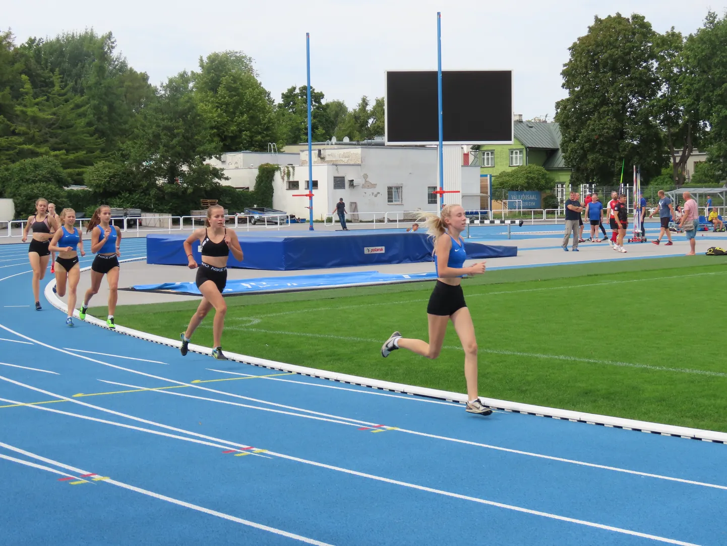 Meistrivõistlustel osales 109 sportlast 14 maakonnast.