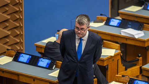 Urmas Reinsalu: «Haarati suvaline köögiriist ja sellega rünnak sotsiaaldemokraatide suunas!»