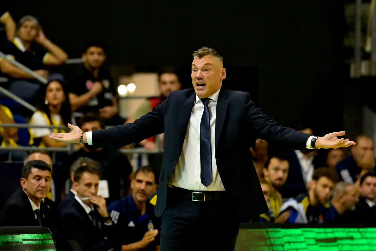 Istanbuli Fenerbahce peatreener Šarunas Jasikevicius omas elemendis.