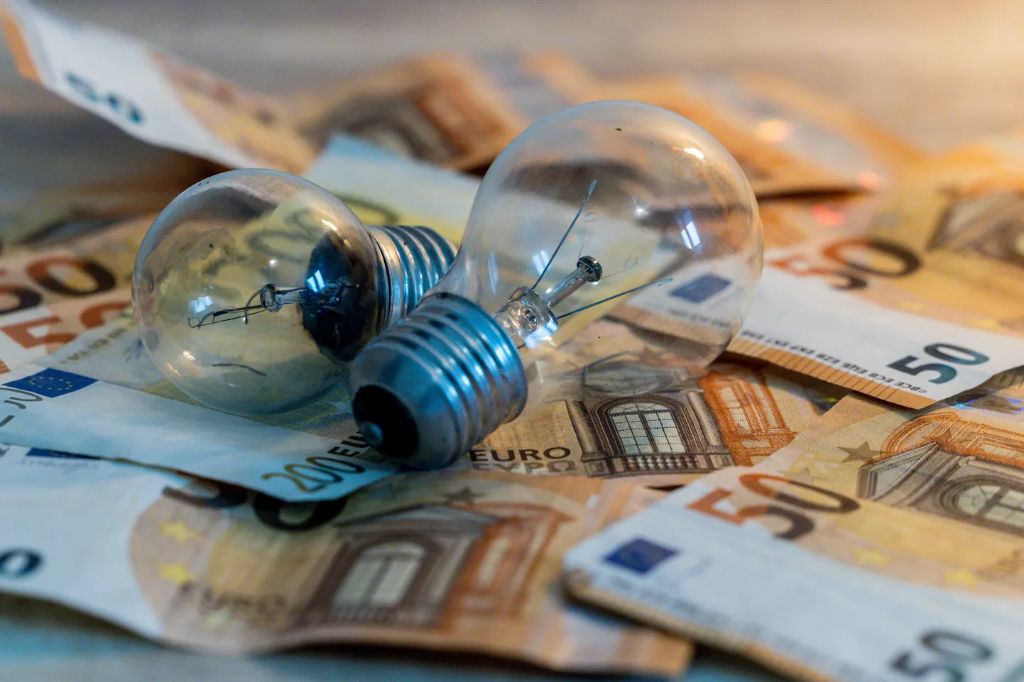 Maksud ja lisatasud moodustavad Hispaanias 40 protsenti elektriarvest.