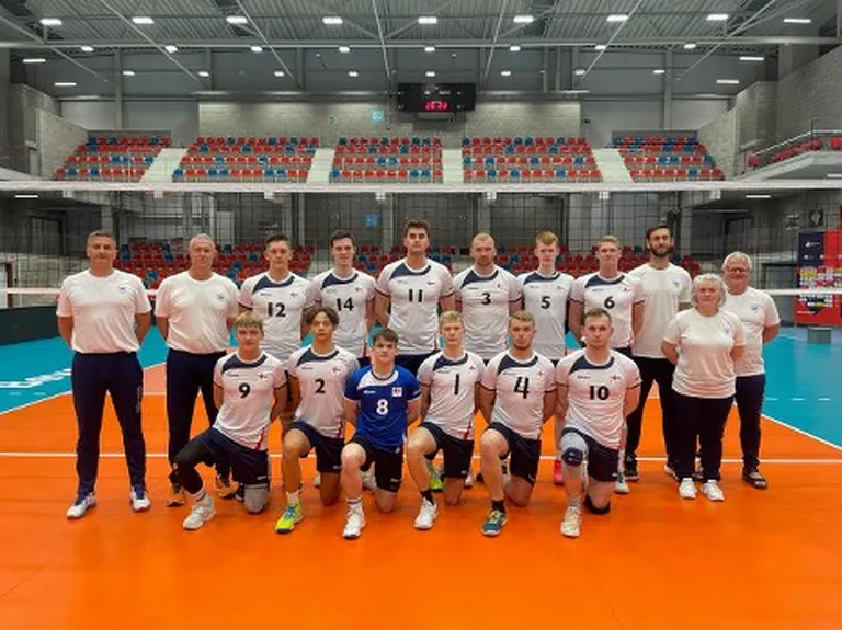 Fääri saarte meeste võrkpallikoondis.