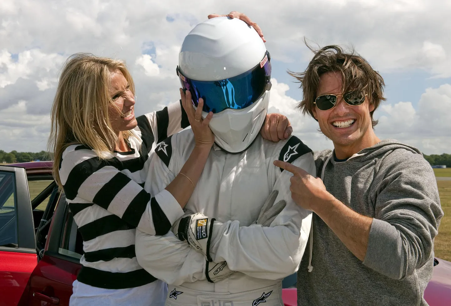 Ben Collins alias Stig koos Tom Cruise`i ja Cameron Diaziga