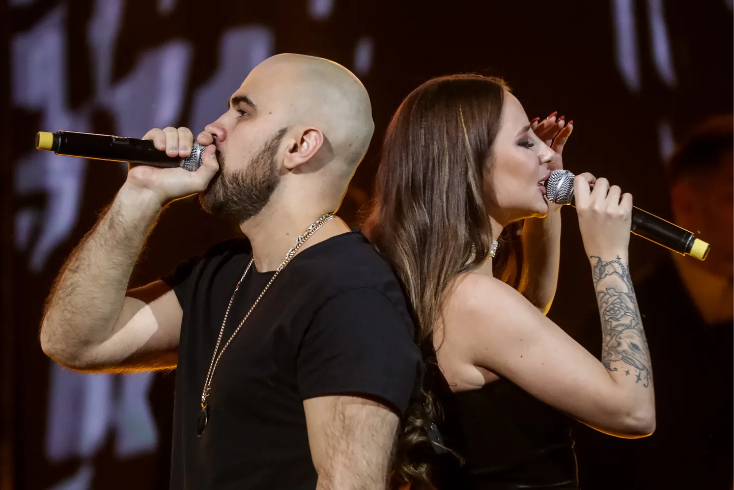 Artik & Asti