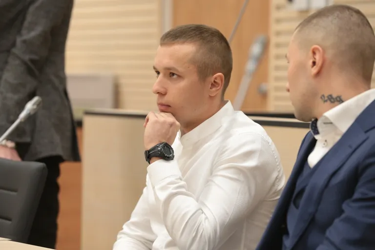 Рэпер Абрахам.