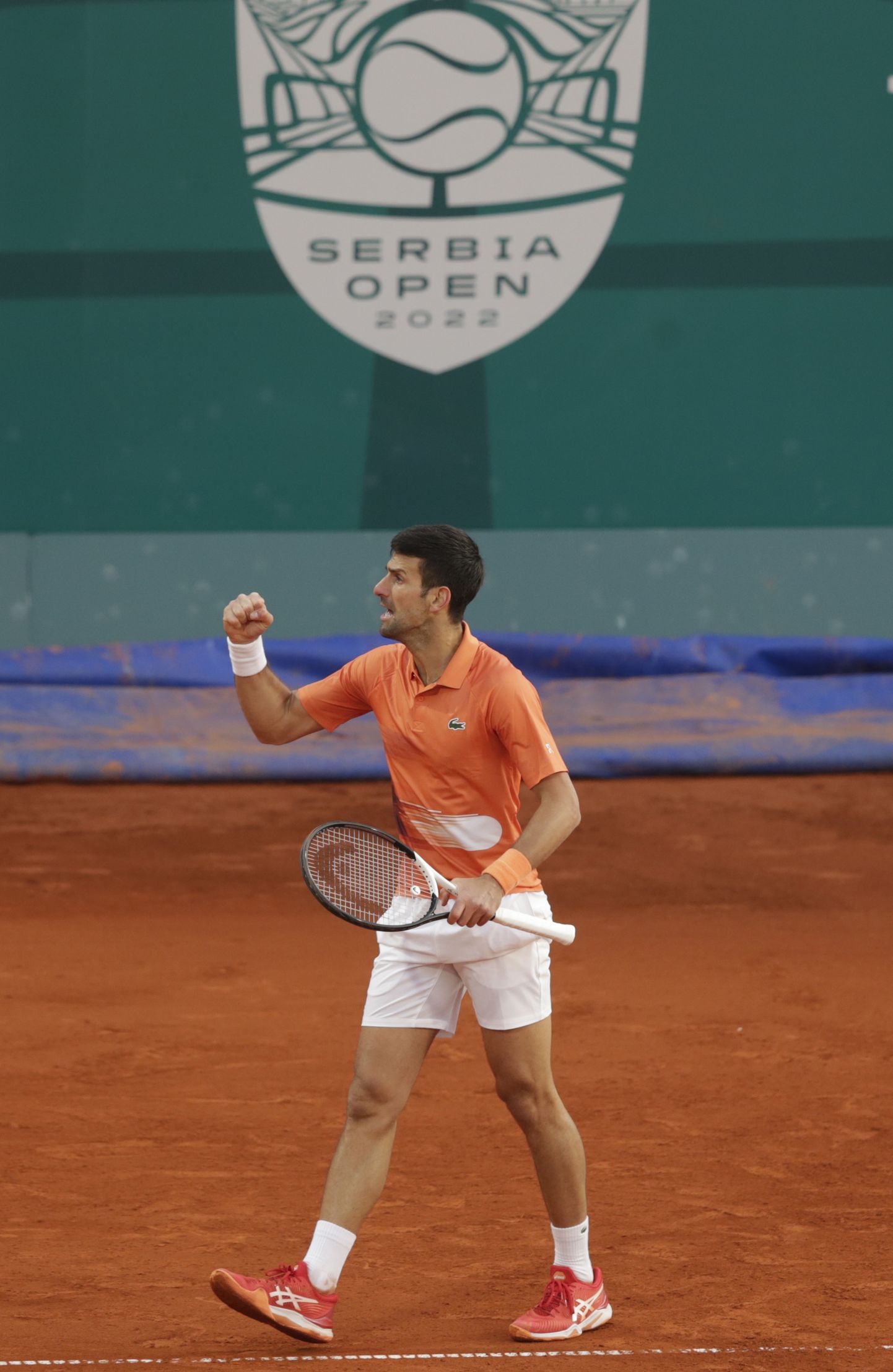 Novak Djokovic sai pärast erakordselt pikka aega taas võidurõõmu tunda.