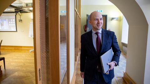 Fraktsioonitud riigikogu saadikud valmistuvad presidendivalimisteks oma kandidaatidega