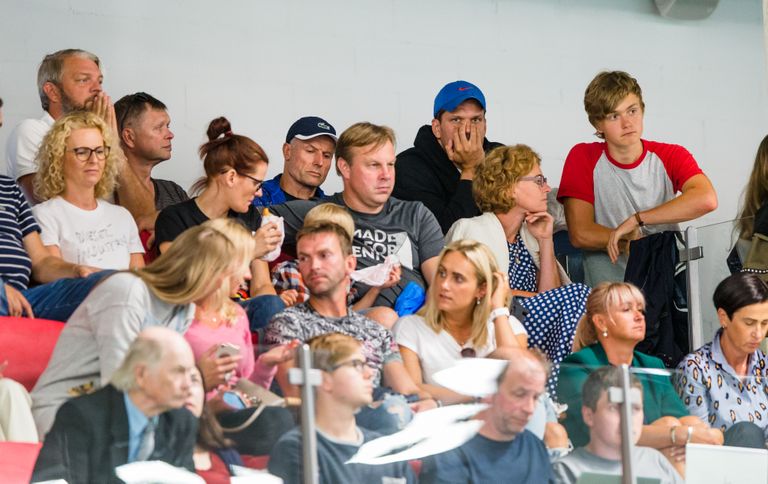Eesti tennise meistrivõistluste 100. juubeli raames peeti võistlus võistkondlikus paarismängus. Väljakul käis ka Anett Kontaveit.