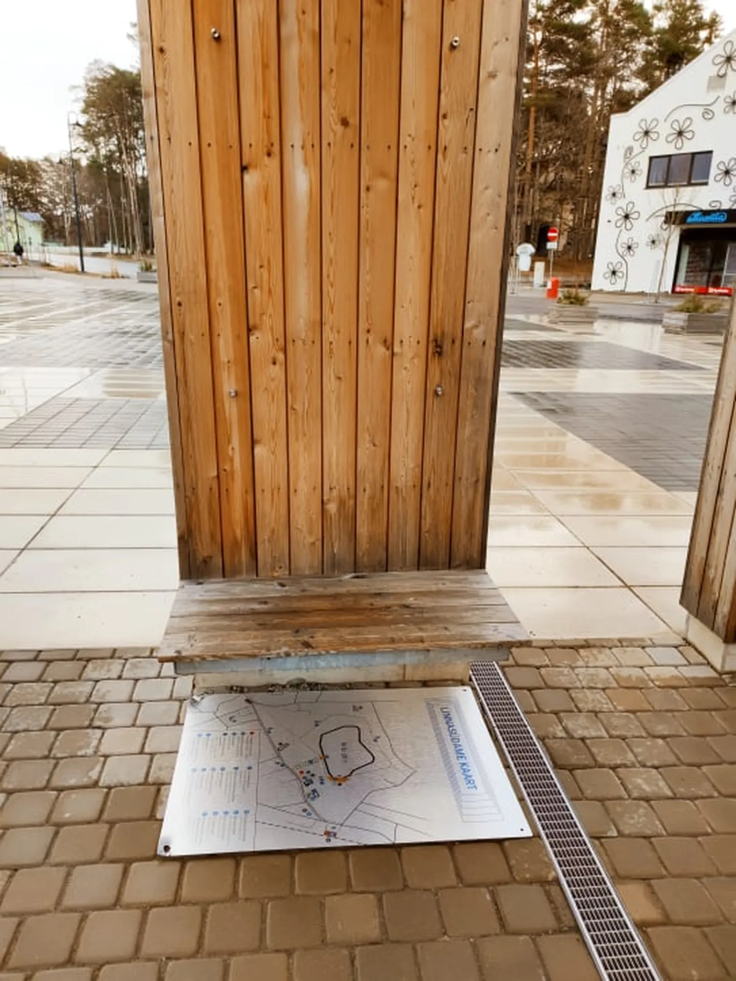 Infotahvlite mahakiskumine Elvas.