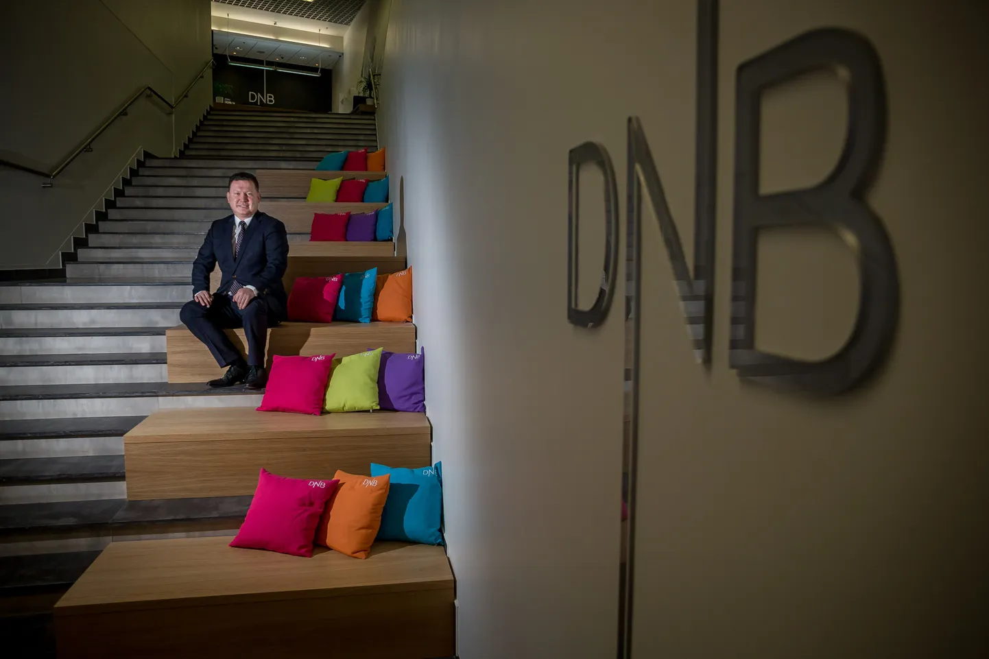 DNB Panga juhi Ivars Kapitovičsi sõnul on pank praegu huvitatud oma tugevate külgede arendamisest, mitte uude segmenti sisenemisest, sest kulub mitu aastat, enne kui uus segment kasumlikuks muutub.