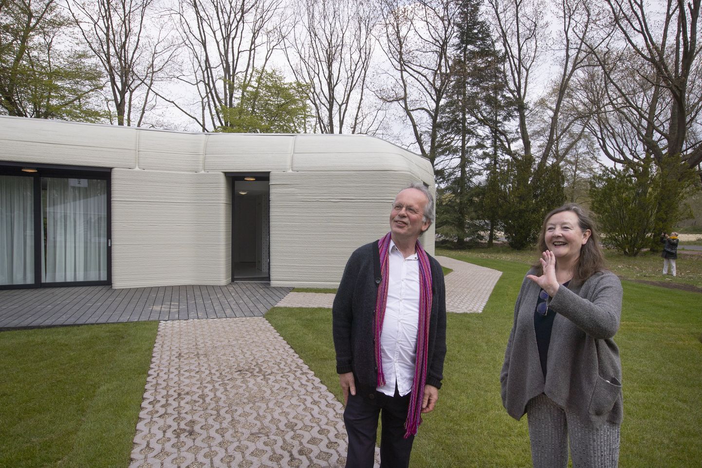 Euroopa esimese 3D-prinditud maja omanikud Elize Lutz ja Harrie Dekkers'.